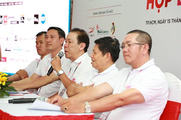 https://doanhnhansaigon.vn/kinh-doanh/demo-prosound-vietnam-2019-noi-cac-cong-nghe-moi-nhat-cua-nganh-am-thanh-anh-sang-duoc-thang-hoa-1090732.html